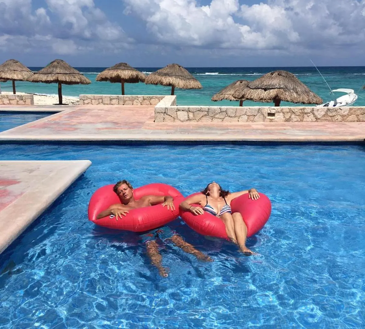 Apartamento Beachfront Hammock Heaven Akumal